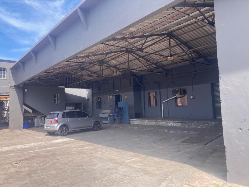 To Let Commercial Property for Rent in Sidwell Eastern Cape